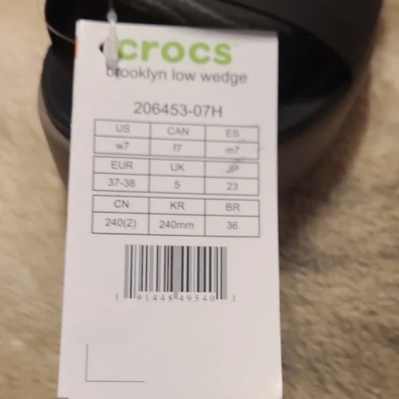 CROCS Lite Ride Sandles - Picture 6 of 8